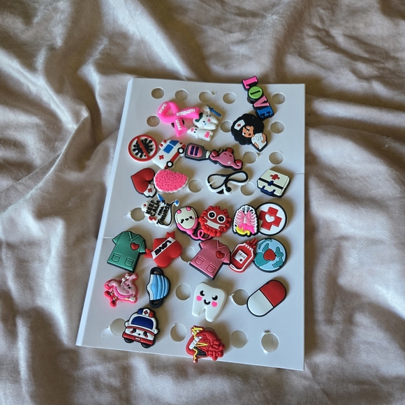 CROCS Healthcare Women's Shoe Charms - Multicolor - Picture 1 of 5